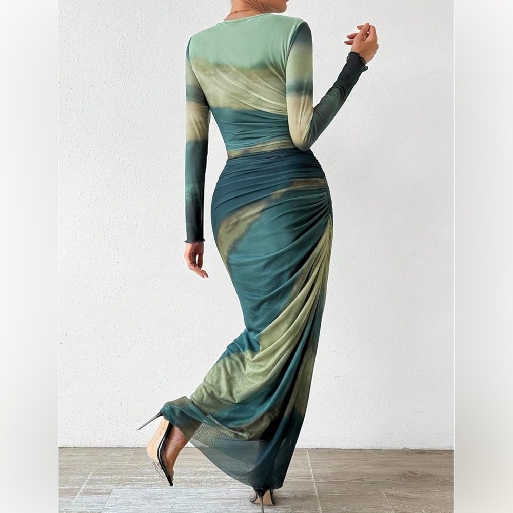 NICOLE by NICOLE MILLER Green Ombre Long Sleeve Dress, NWOT 16-21 PTP Fit L-1XL - Picture 1 of 7